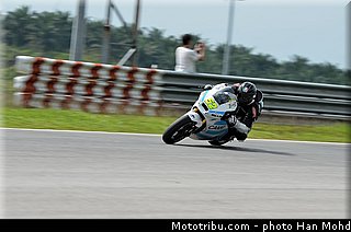 pesek_003_motogp_2013_malaisie_sepang_tests.jpg