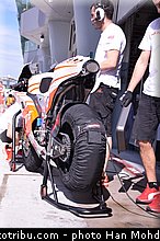 spies_008_motogp_2013_malaisie_sepang_tests.jpg