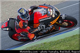 edwards_001_motogp_2013_jerez_test.jpg