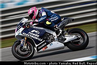 espargaro_002_motogp_2013_jerez_test.jpg