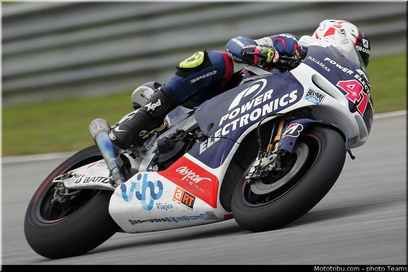 espargaro_004_motogp_2013_malaisie_sepang_tests