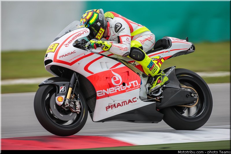 iannone_011_motogp_2013_malaisie_sepang_tests