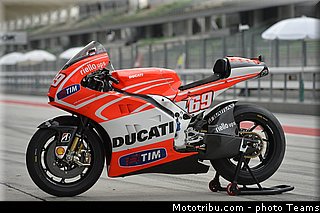 hayden_006_motogp_2013_malaisie_sepang_tests.jpg