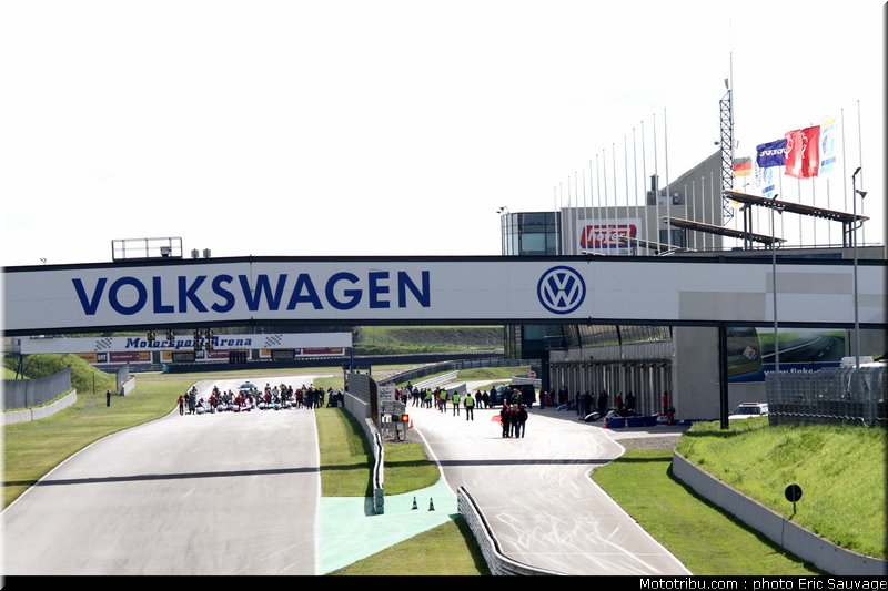 side_car_mondial_001_oschersleben_2011