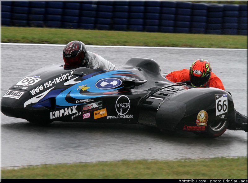 side_car_mondial_roscher_kamerbeek_003_oschersleben_2011