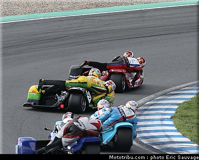 side_car_mondial_015_oschersleben_2011.jpg