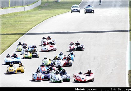 side_car_mondial_017_oschersleben_2011.jpg