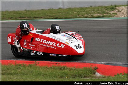 side_car_mondial_birchall_birchall_002_oschersleben_2011.jpg