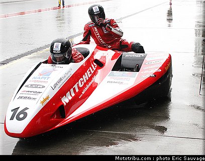 side_car_mondial_birchall_birchall_006_oschersleben_2011.jpg