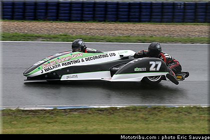 side_car_mondial_lawrie_003_oschersleben_2011.jpg