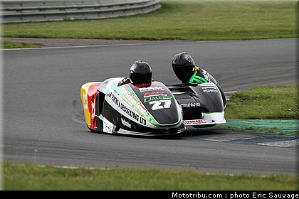 side_car_mondial_lawrie_006_oschersleben_2011.jpg