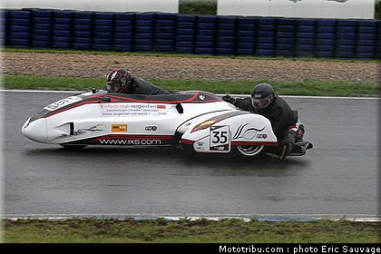 side_car_mondial_wotzka_002_oschersleben_2011.jpg