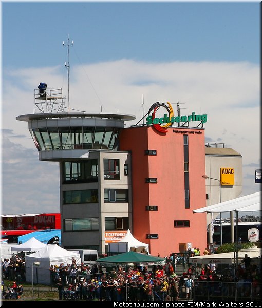 side_car_010_allemagne_sachsenring_2011