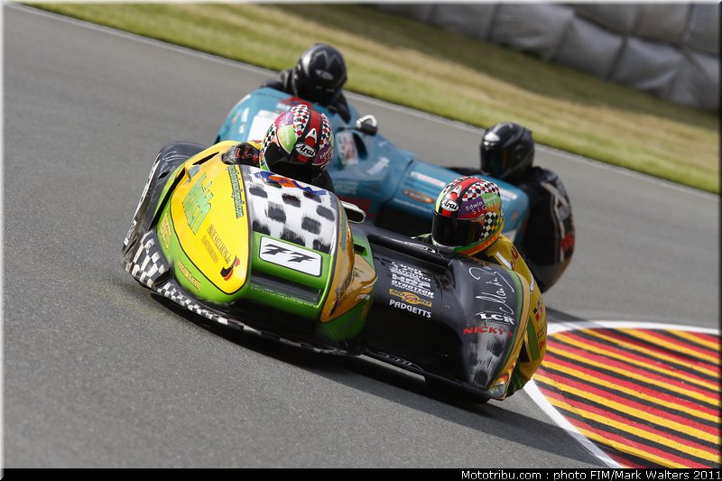side_car_reeves_cluze_01_allemagne_sachsenring_2011