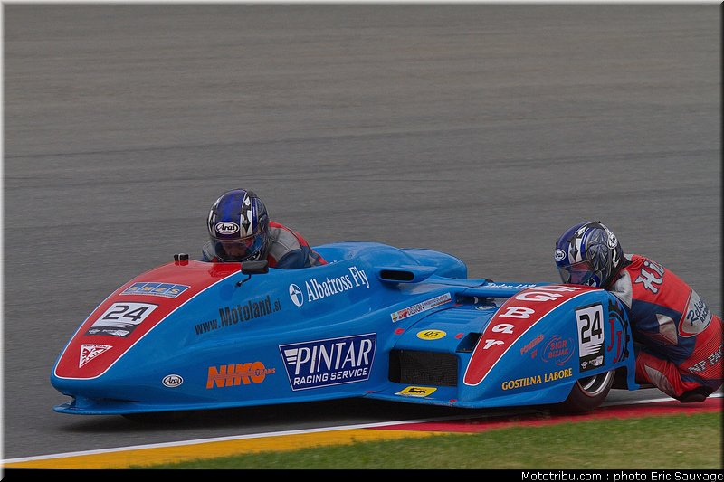 side_car_spendal_hill_01_allemagne_sachsenring_2011