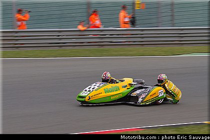 side_car_reeves_cluze_01_allemagne_sachsenring_2011.jpg