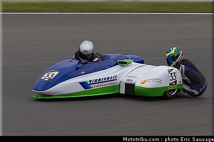 side_car_zimmermann_ziegler_01_allemagne_sachsenring_2011.jpg