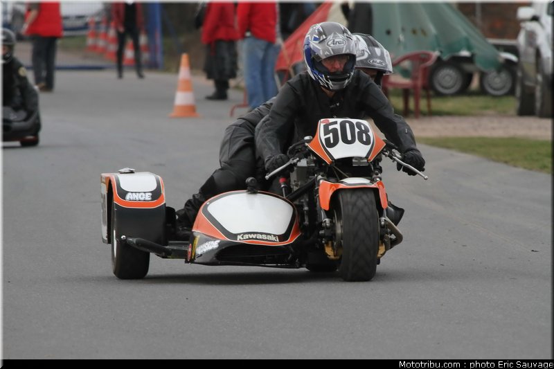 side_car_lurcy_levis_mars_2012_0003