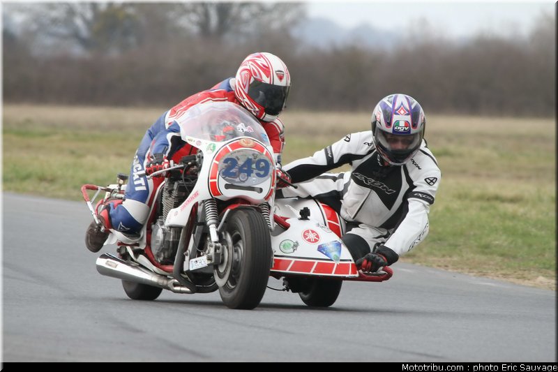 side_car_lurcy_levis_mars_2012_0007