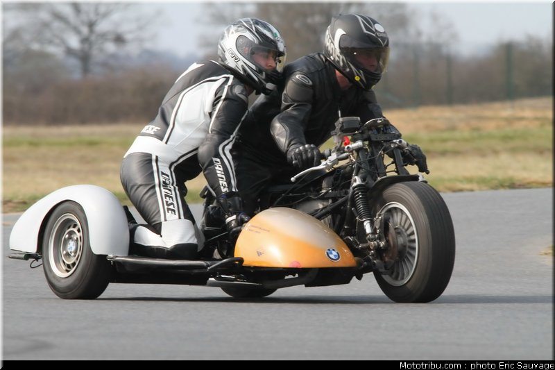 side_car_lurcy_levis_mars_2012_0013