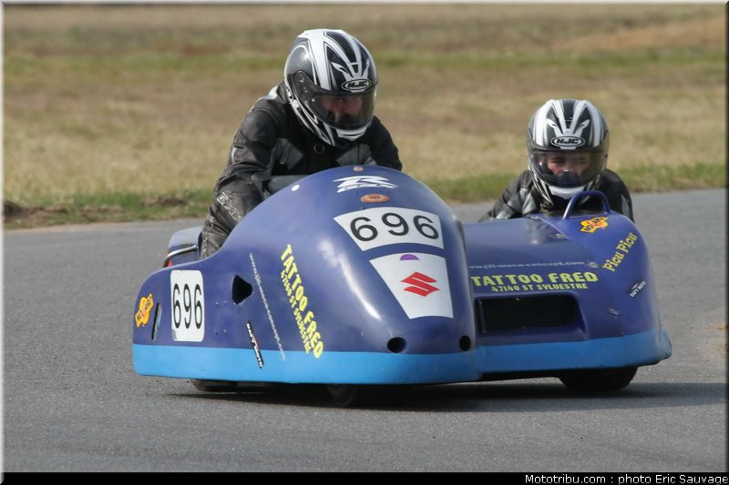 side_car_lurcy_levis_mars_2012_0025