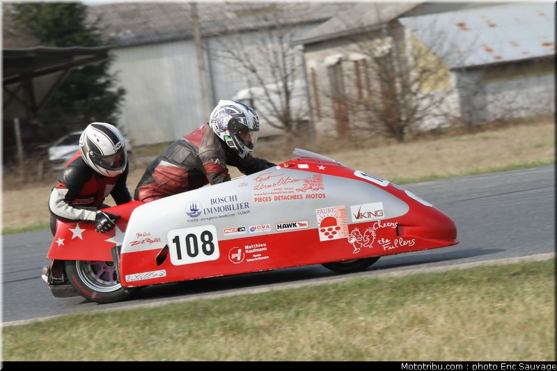 side_car_lurcy_levis_mars_2012_0030