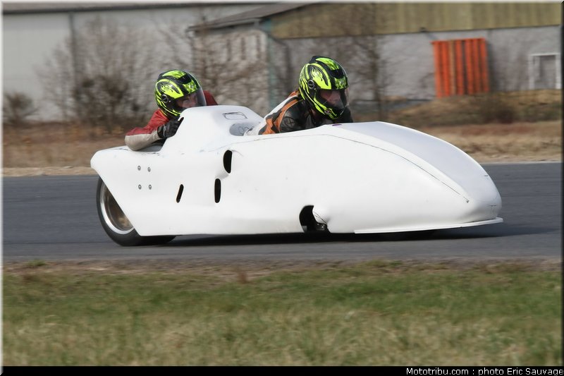 side_car_lurcy_levis_mars_2012_0037