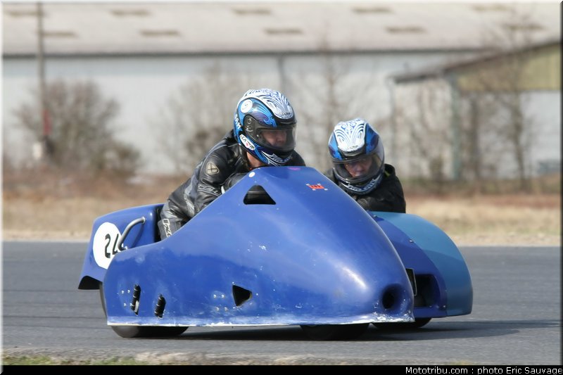 side_car_lurcy_levis_mars_2012_0047