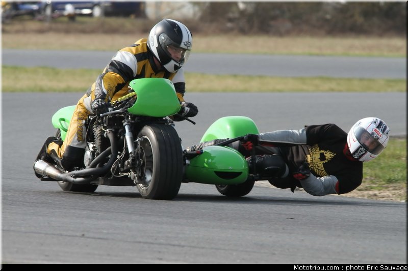 side_car_lurcy_levis_mars_2012_0057
