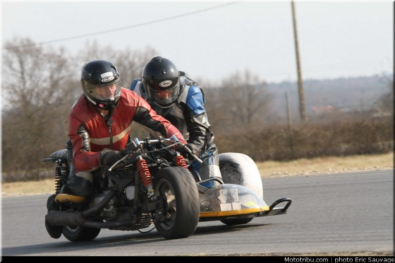 side_car_lurcy_levis_mars_2012_0083