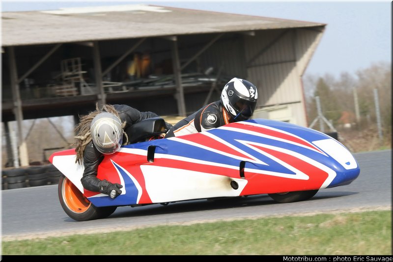 side_car_lurcy_levis_mars_2012_0096