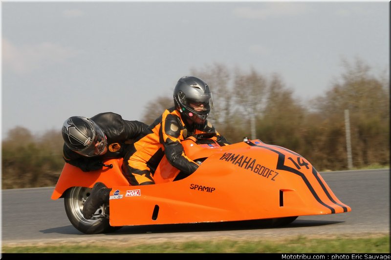 side_car_lurcy_levis_mars_2012_0098