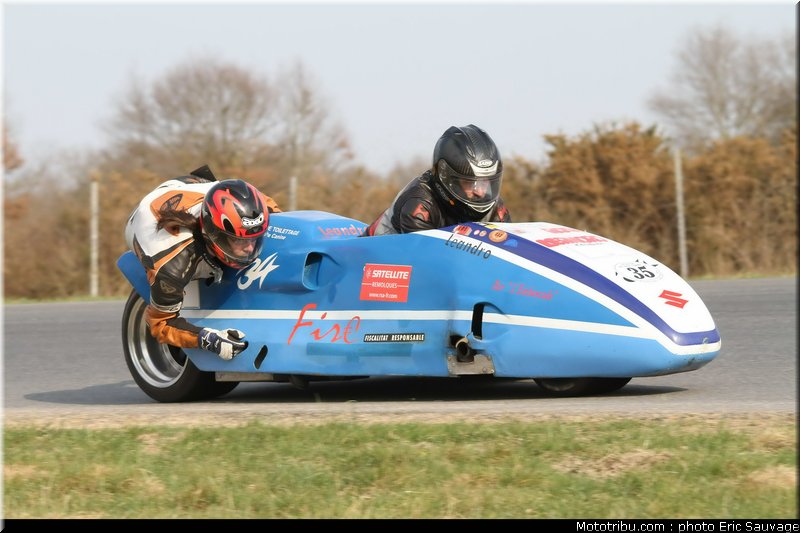 side_car_lurcy_levis_mars_2012_0102