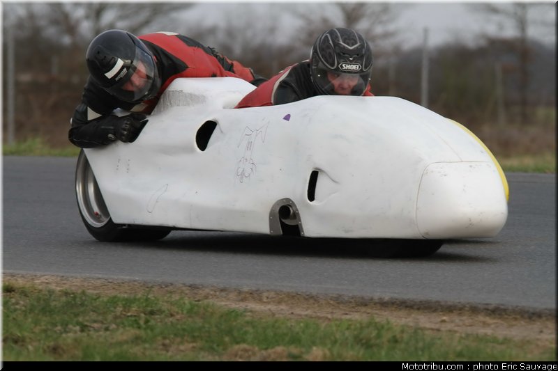 side_car_lurcy_levis_mars_2012_0140