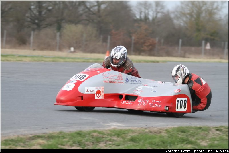 side_car_lurcy_levis_mars_2012_0151