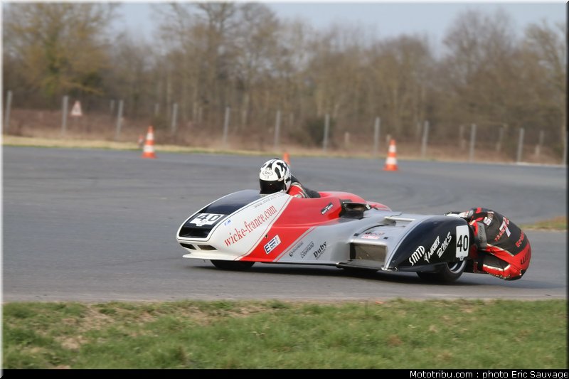 side_car_lurcy_levis_mars_2012_0156