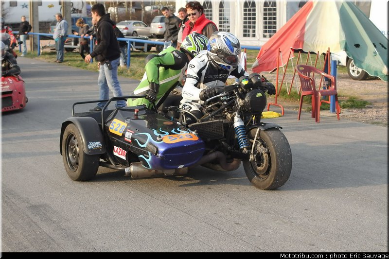 side_car_lurcy_levis_mars_2012_0172