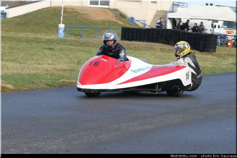 side_car_lurcy_levis_mars_2012_0186