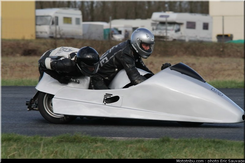 side_car_lurcy_levis_mars_2012_0193