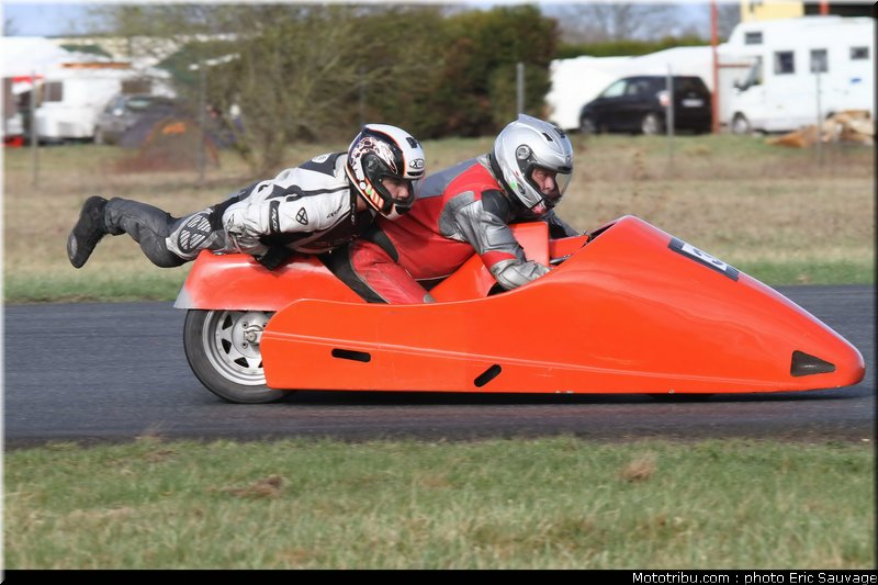 side_car_lurcy_levis_mars_2012_0198
