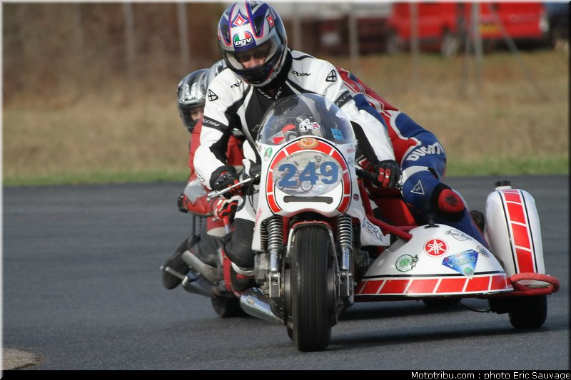 side_car_lurcy_levis_mars_2012_0205