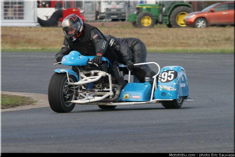 side_car_lurcy_levis_mars_2012_0206