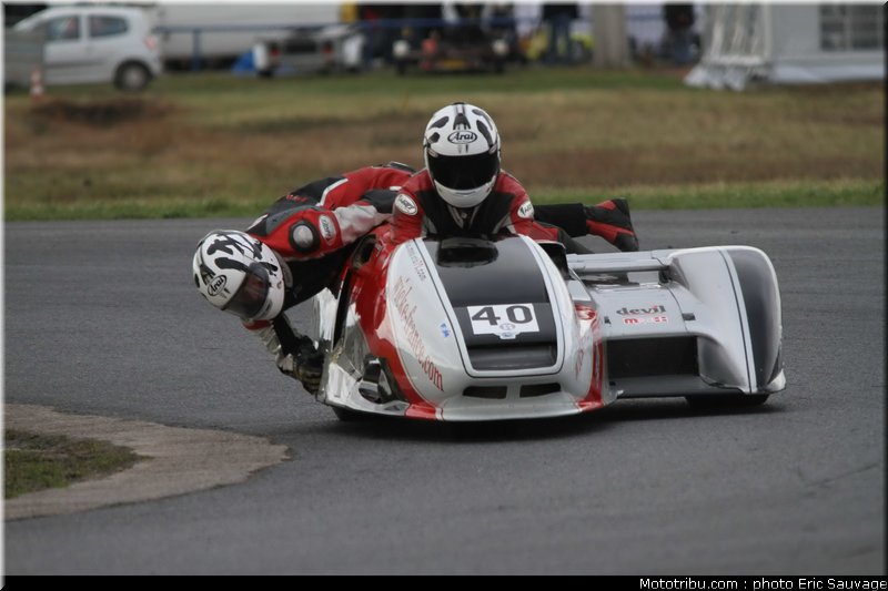 side_car_lurcy_levis_mars_2012_0223
