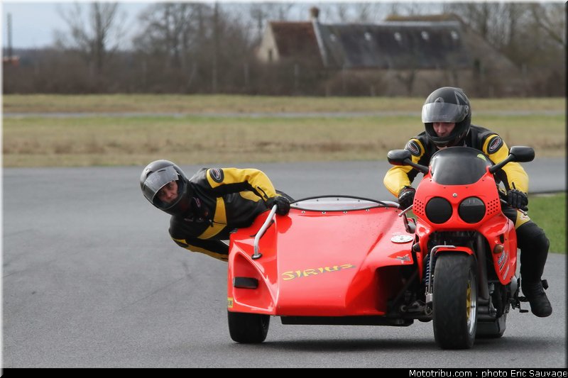 side_car_lurcy_levis_mars_2012_0264