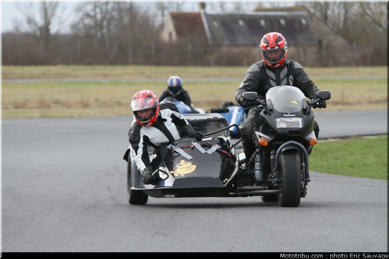side_car_lurcy_levis_mars_2012_0268