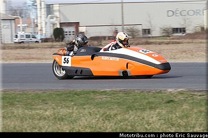 side_car_lurcy_levis_mars_2012_0033.jpg