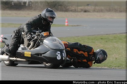 side_car_lurcy_levis_mars_2012_0061.jpg