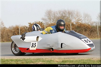 side_car_lurcy_levis_mars_2012_0103.jpg