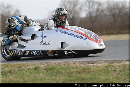 side_car_lurcy_levis_mars_2012_0110.jpg