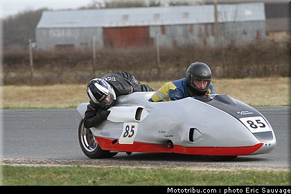 side_car_lurcy_levis_mars_2012_0120.jpg